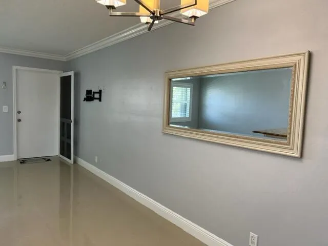 800 W Horizons W #211 Boynton Beach, FL 33435