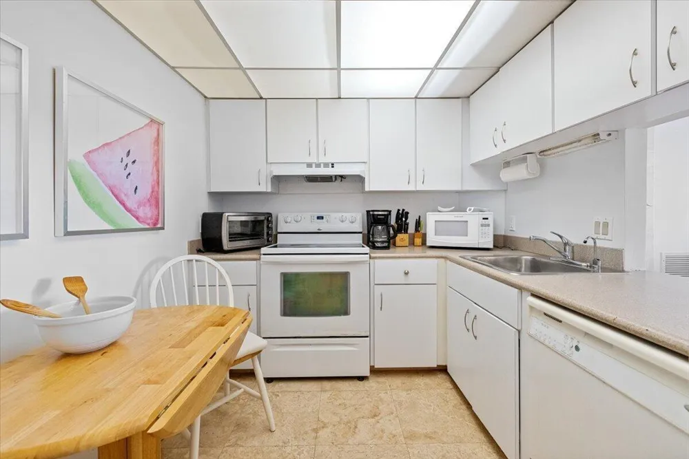 3912 S Ocean Boulevard #1211 Highland Beach, FL 33487