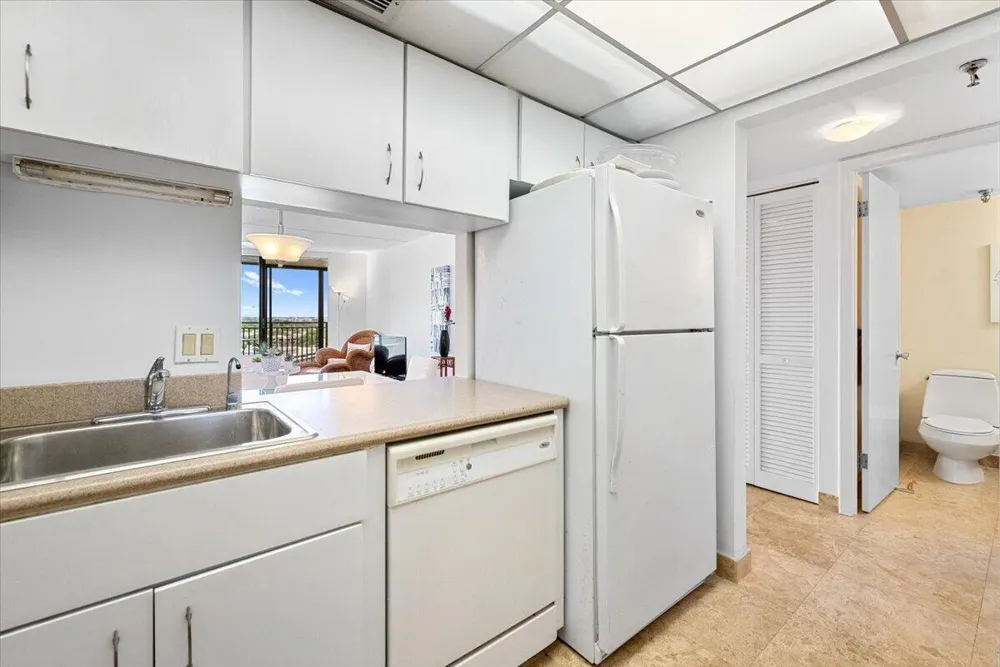 3912 S Ocean Boulevard #1211 Highland Beach, FL 33487