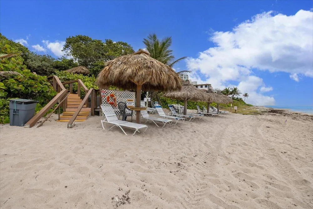 3912 S Ocean Boulevard #1211 Highland Beach, FL 33487