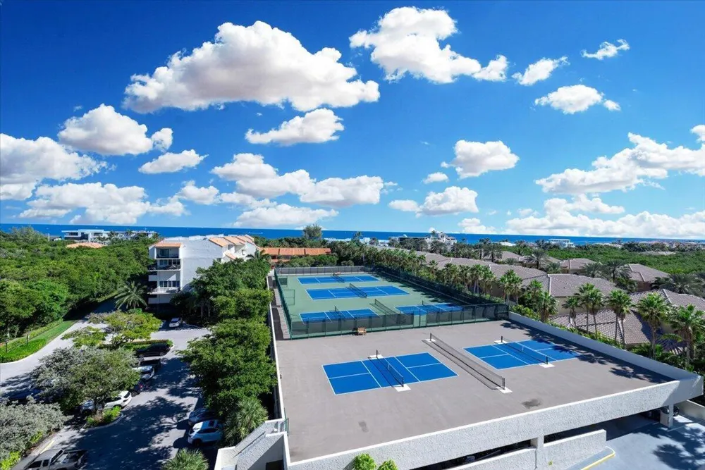 3912 S Ocean Boulevard #1211 Highland Beach, FL 33487