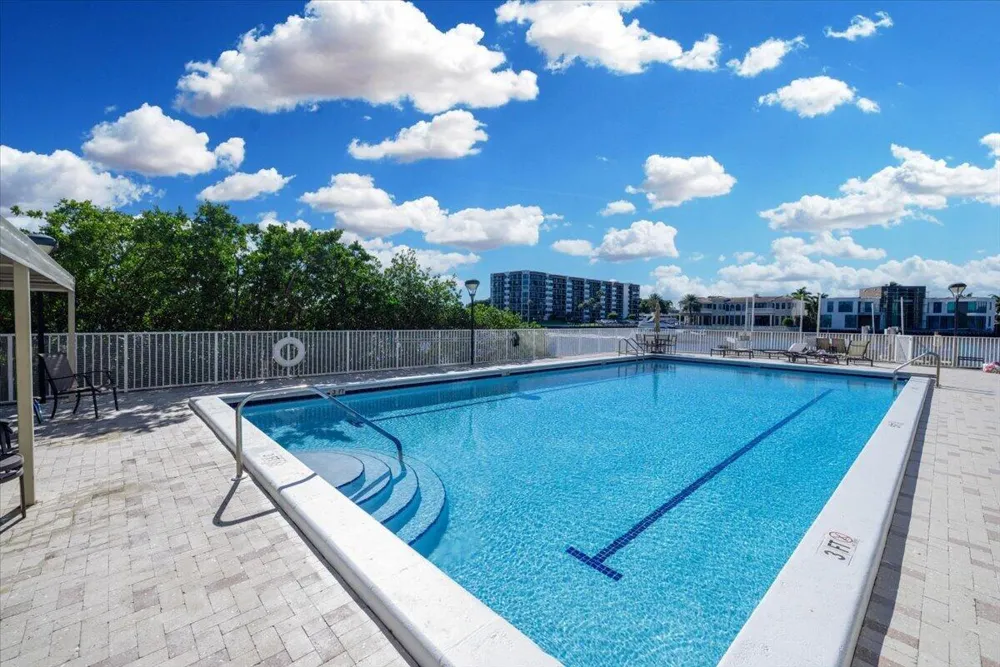 3912 S Ocean Boulevard #1211 Highland Beach, FL 33487