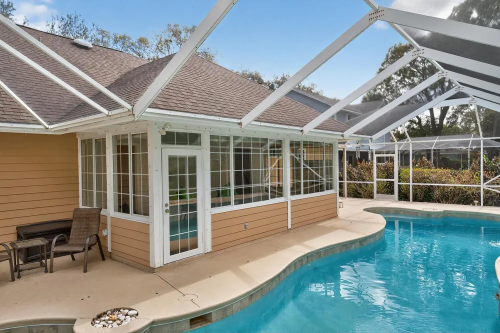 137 38TH COURT Vero Beach, FL 32968