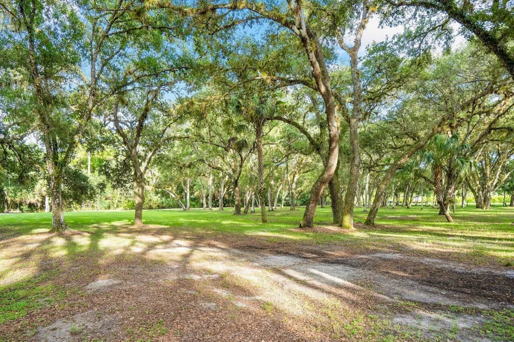 4560 S 25th Street Fort Pierce, FL 34981