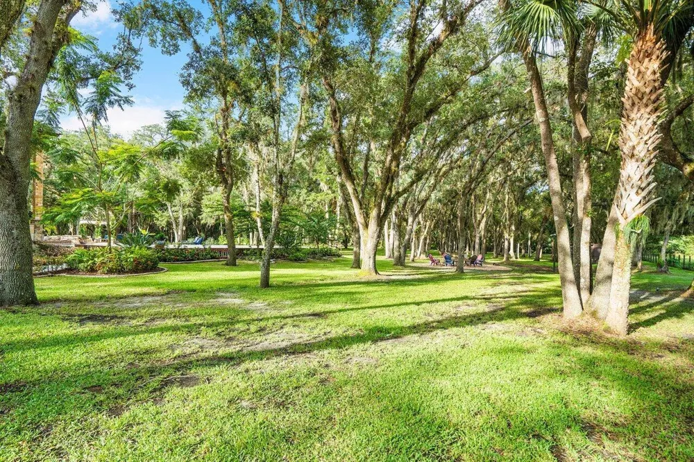 4560 S 25th Street Fort Pierce, FL 34981