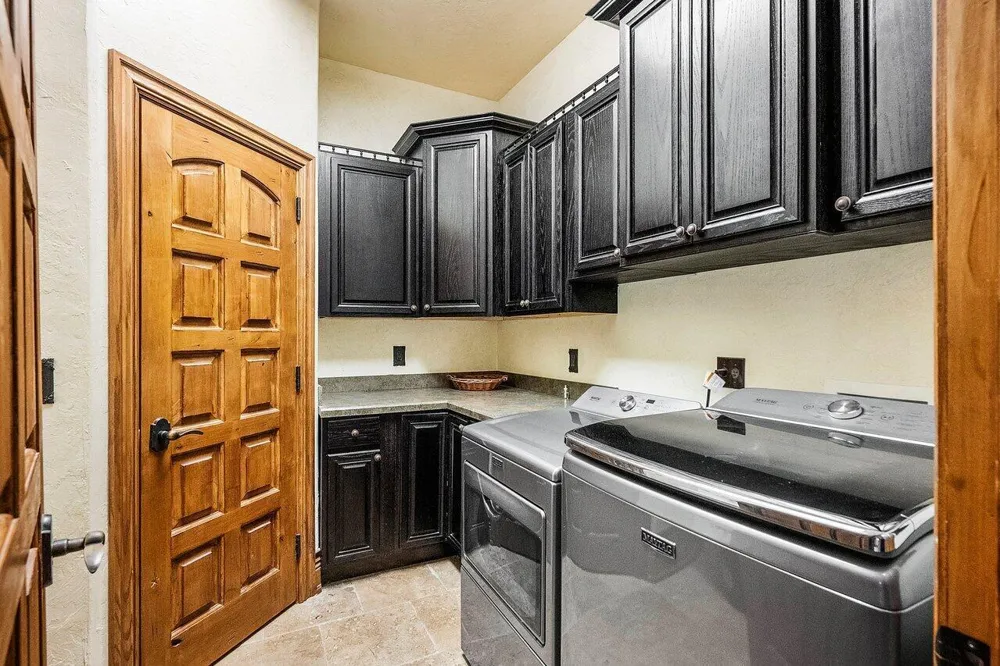 4560 S 25th Street Fort Pierce, FL 34981