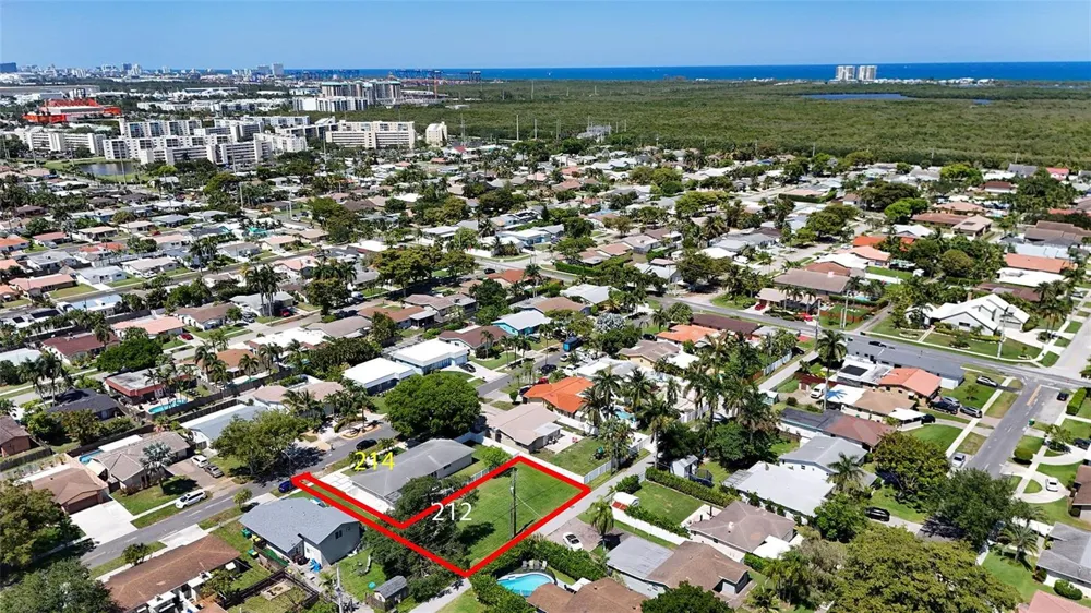 212 SE 5th Street Dania Beach, FL 33004
