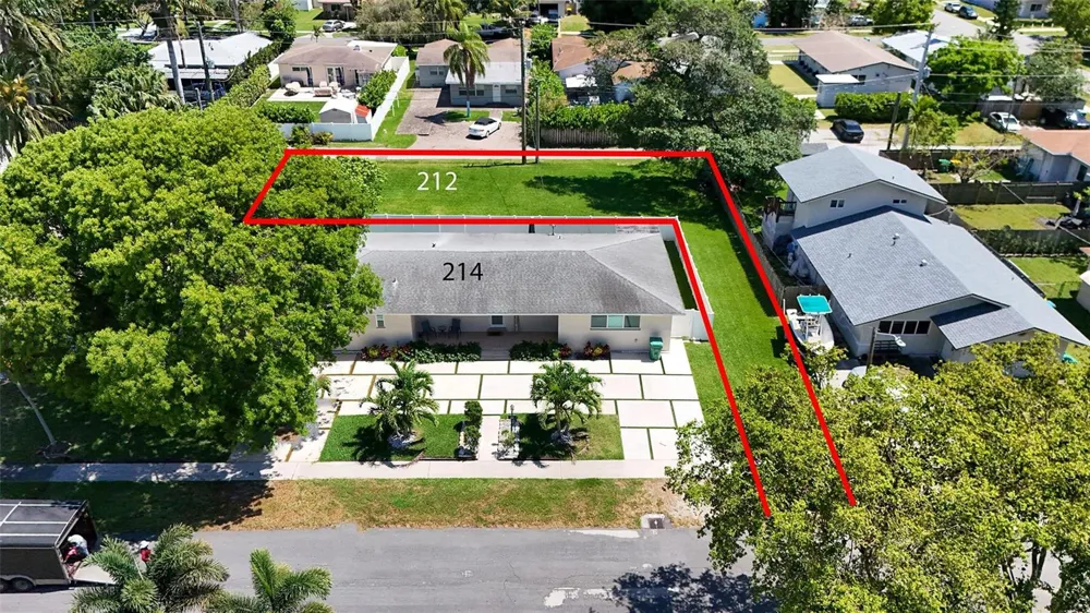 212 SE 5th Street Dania Beach, FL 33004