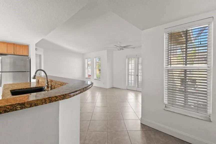 1140 Lake Shore Drive #206 Lake Park, FL 33403