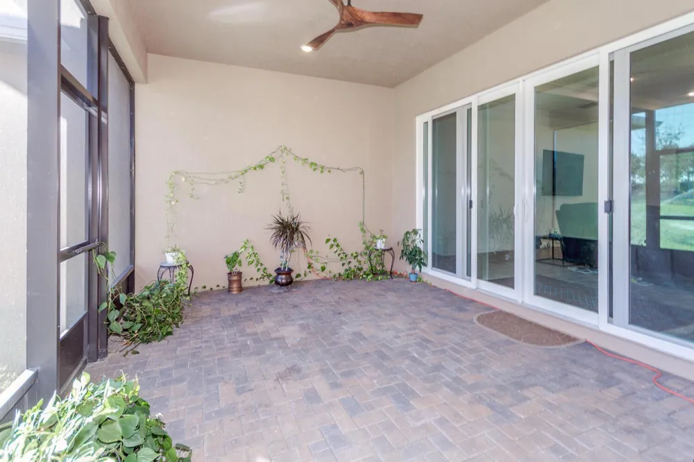 714 Hookline Circle Loxahatchee, FL 33470