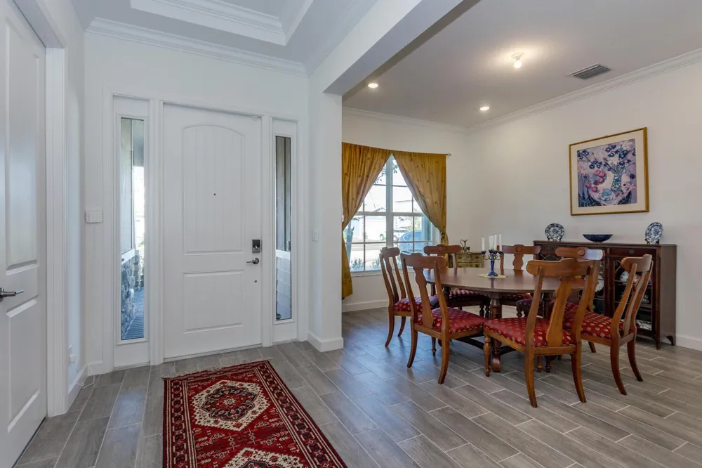 714 Hookline Circle Loxahatchee, FL 33470