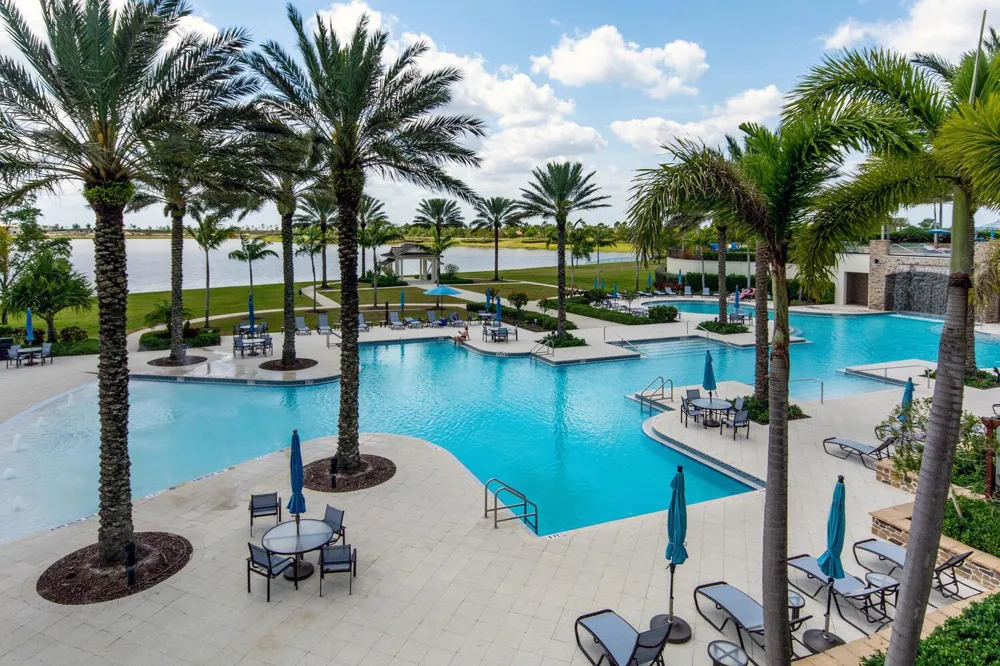714 Hookline Circle Loxahatchee, FL 33470