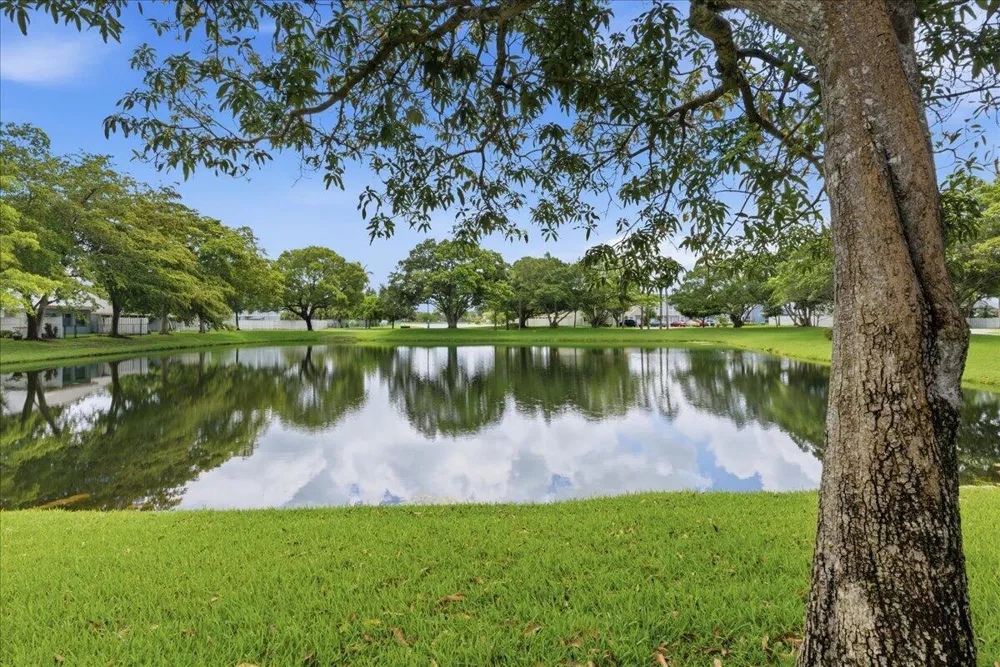 970 SW 111th Way Davie, FL 33324