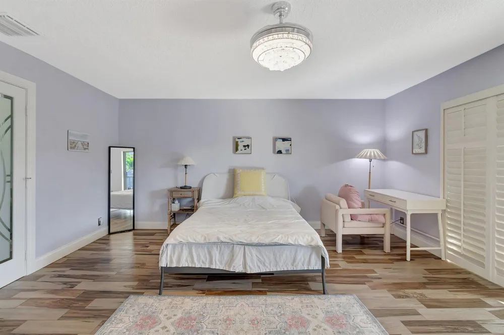 732 NE 12th Terrace #6 Boynton Beach, FL 33435