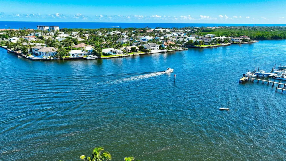 732 NE 12th Terrace #6 Boynton Beach, FL 33435