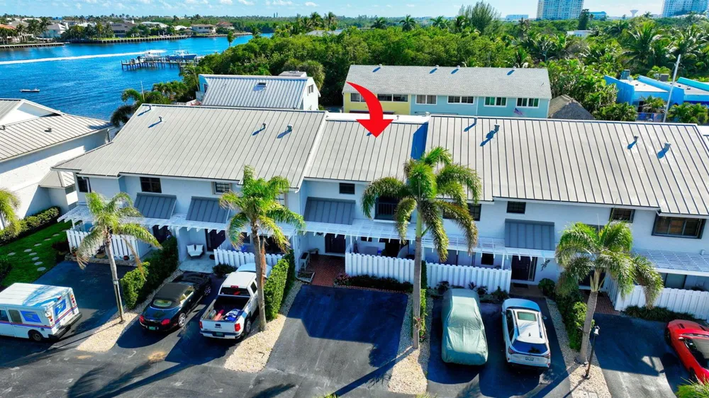 732 NE 12th Terrace #6 Boynton Beach, FL 33435