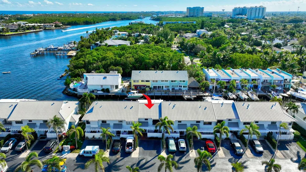 732 NE 12th Terrace #6 Boynton Beach, FL 33435