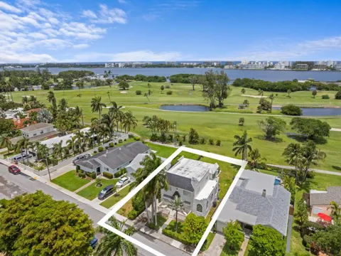 422 Lakeside Drive