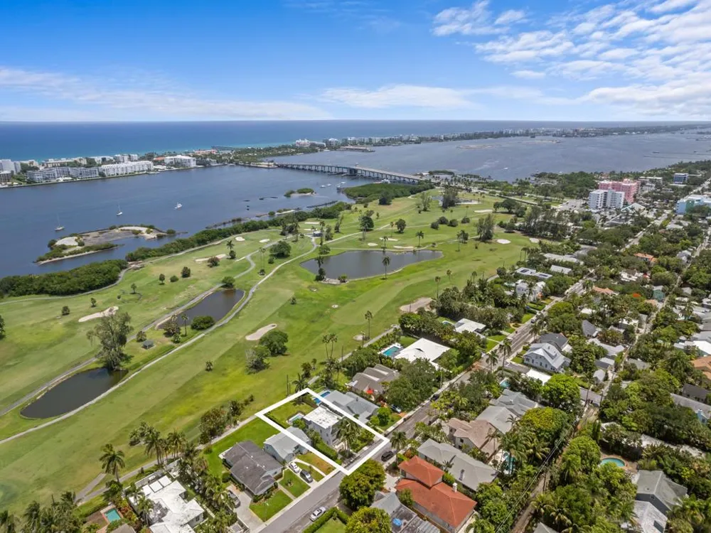 422 Lakeside Drive 