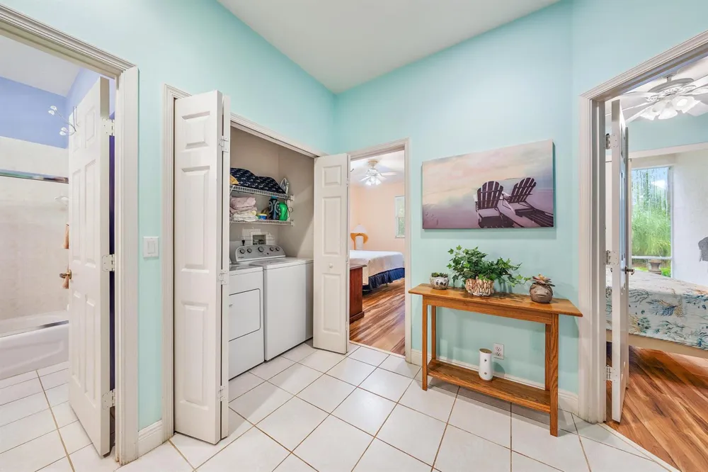 9224 Wentworth Lane Port St. Lucie, FL 34986