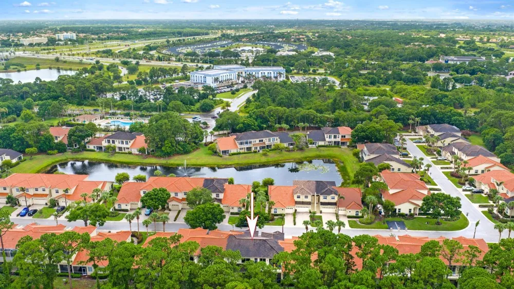 9224 Wentworth Lane Port St. Lucie, FL 34986