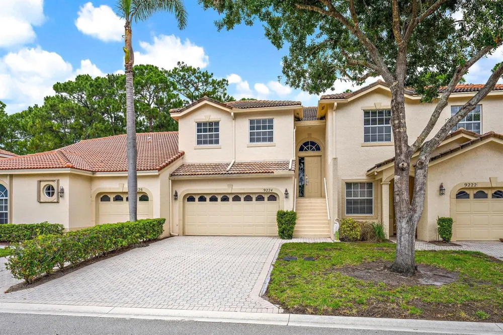 9224 Wentworth Lane Port St. Lucie, FL 34986