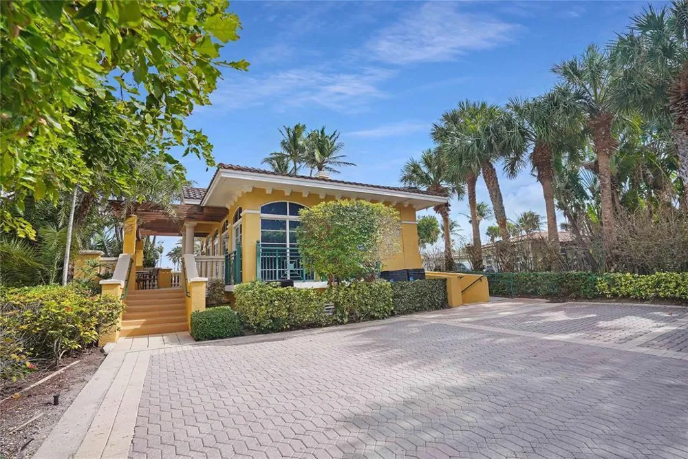 1228 Hillsboro #204 Hillsboro Beach, FL 33062