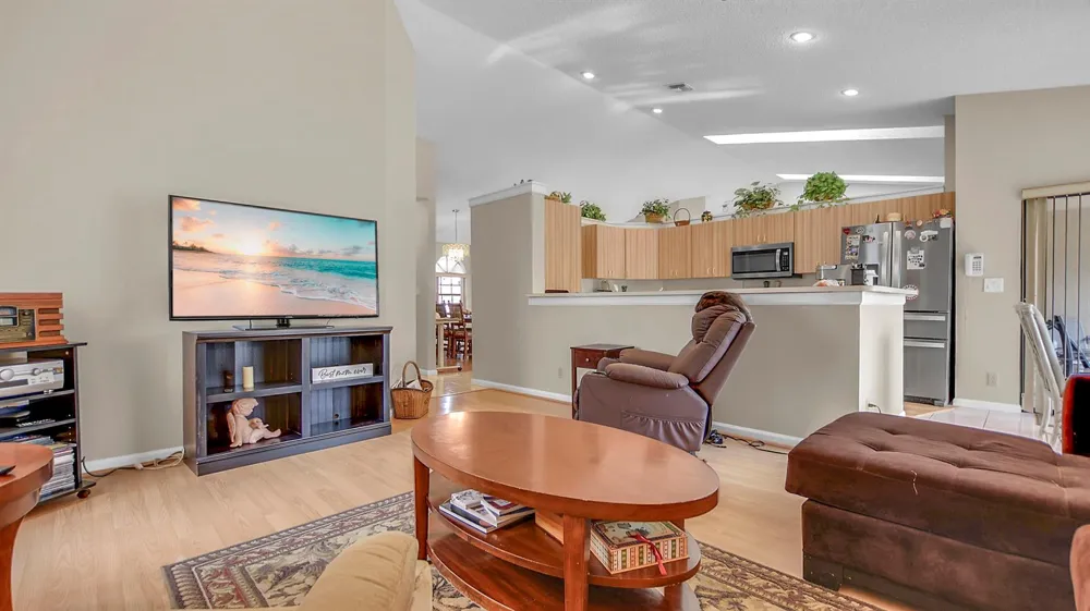 2345 NW 95th Terrace Coral Springs, FL 33065