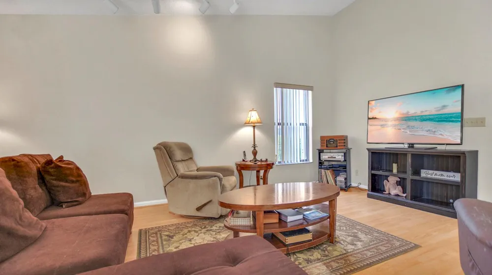 2345 NW 95th Terrace Coral Springs, FL 33065