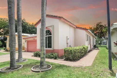 5006 Heron Court