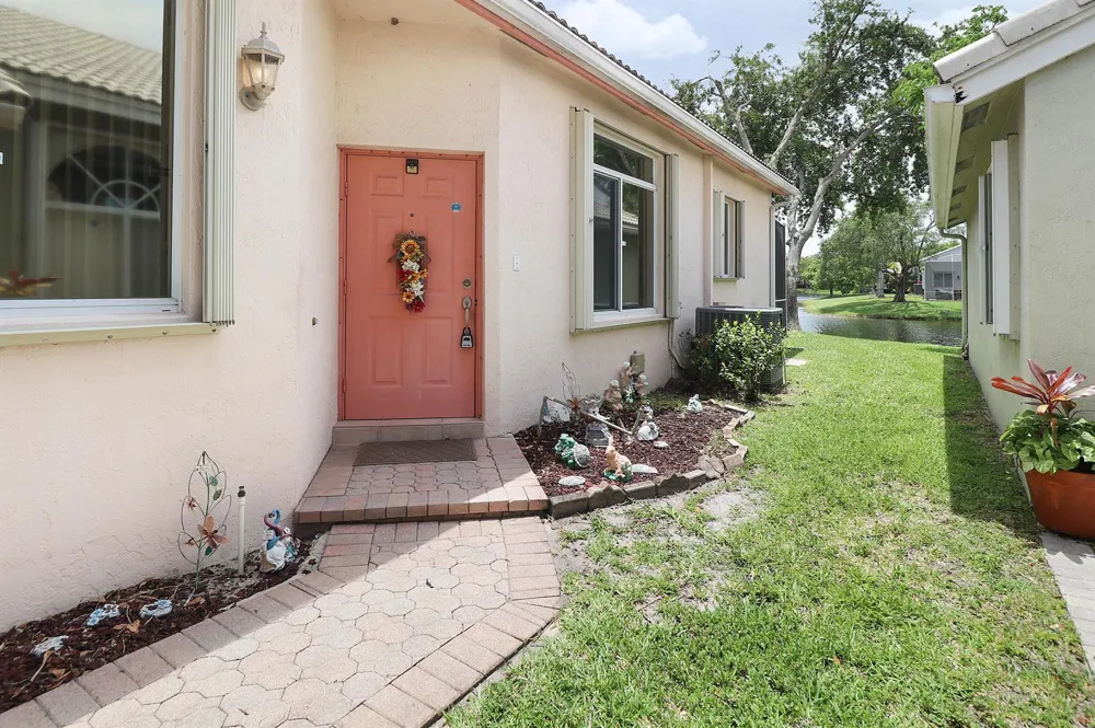 5006 Heron Court Coconut Creek, FL 33073