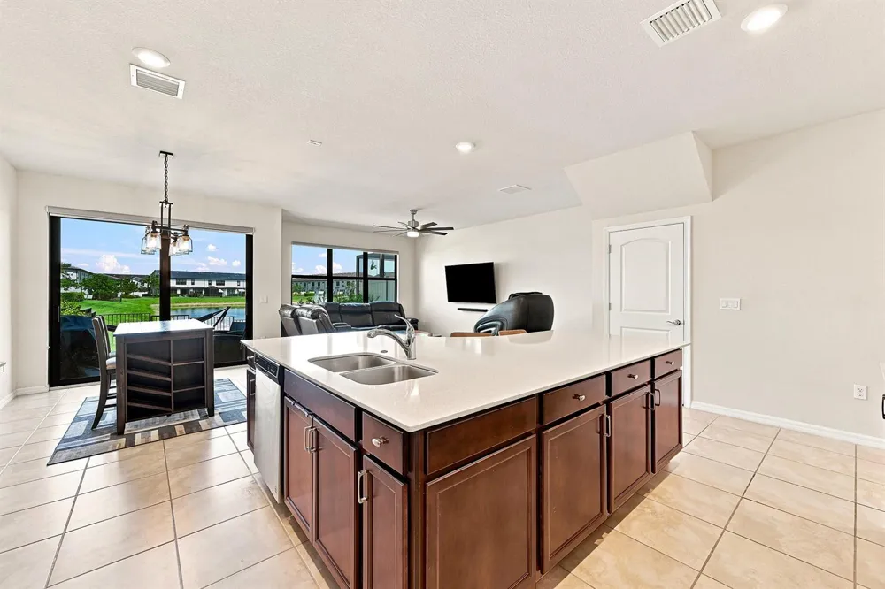 4480 W Appleton Cir W Oakland Park, FL 33309