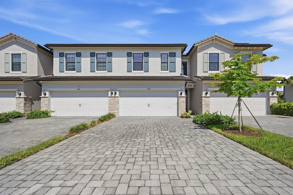4480 W Appleton Cir W Oakland Park, FL 33309