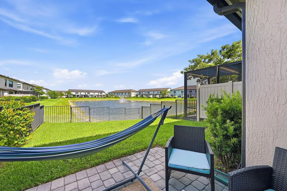 4480 W Appleton Cir W Oakland Park, FL 33309