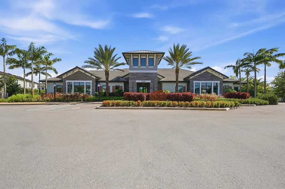 4480 W Appleton Cir W Oakland Park, FL 33309