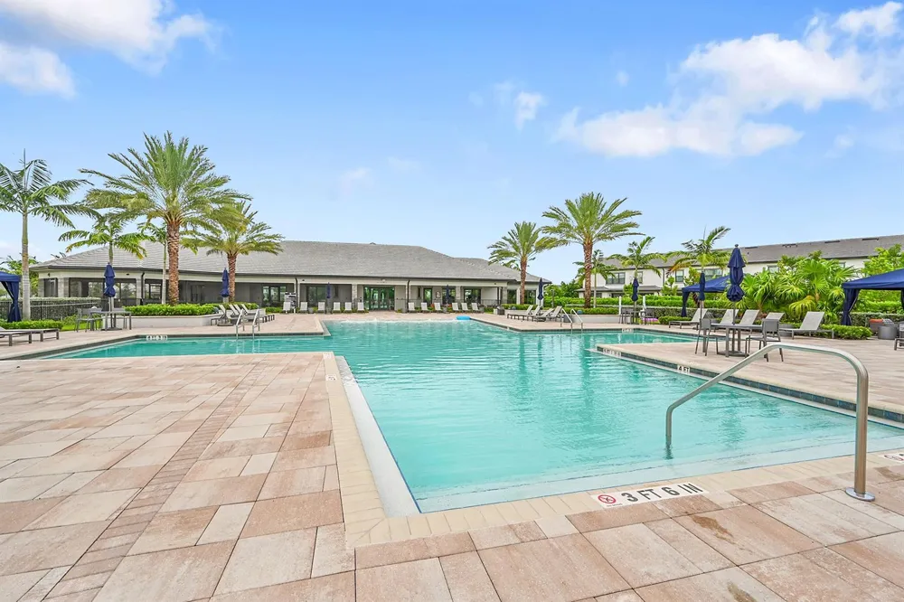 4480 W Appleton Cir W Oakland Park, FL 33309