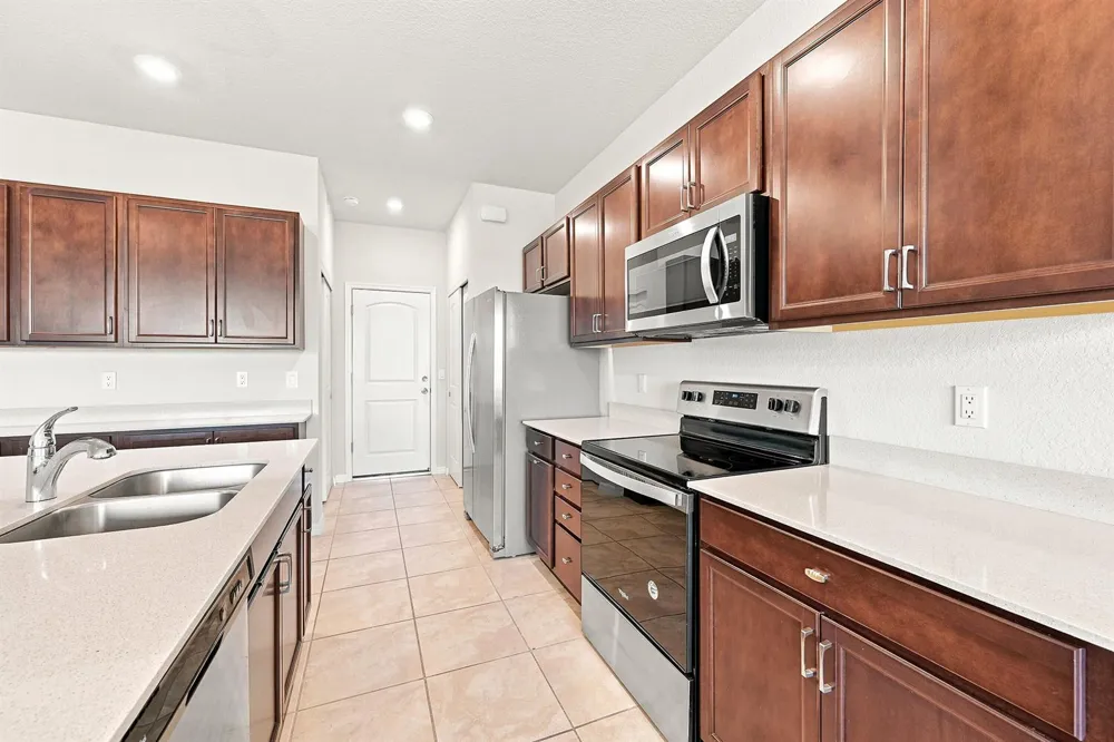 4480 W Appleton Cir W Oakland Park, FL 33309