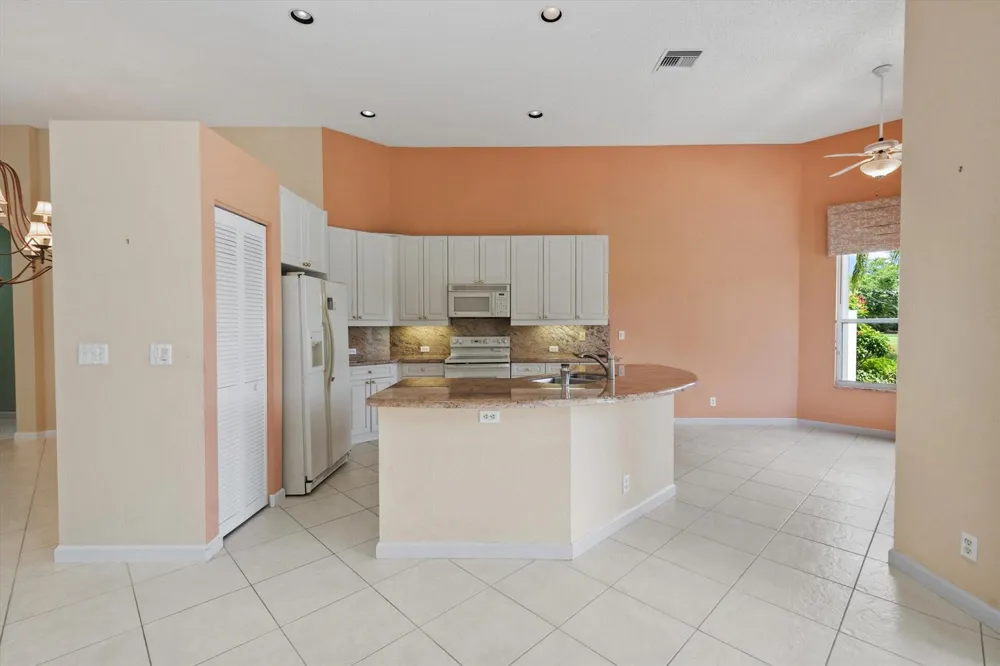 10911 Royal Devon Way Lake Worth, FL 33449