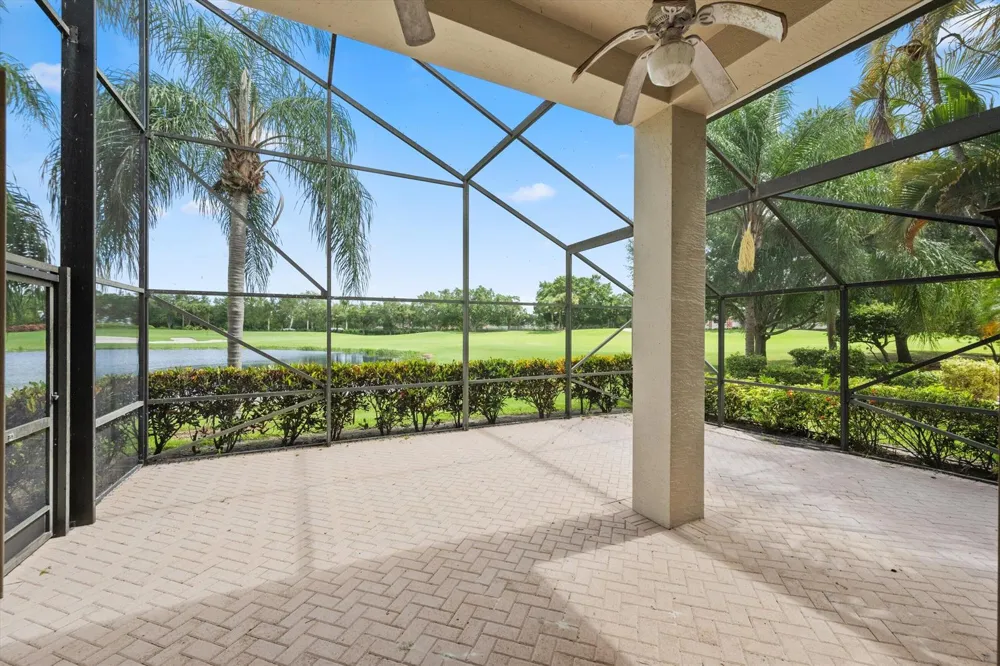 10911 Royal Devon Way Lake Worth, FL 33449