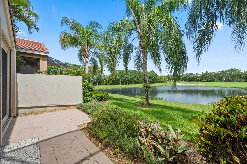 10911 Royal Devon Way Lake Worth, FL 33449