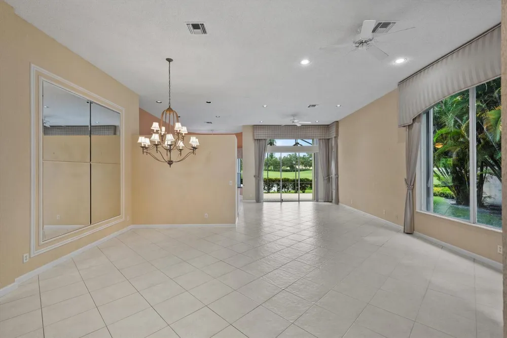 10911 Royal Devon Way Lake Worth, FL 33449