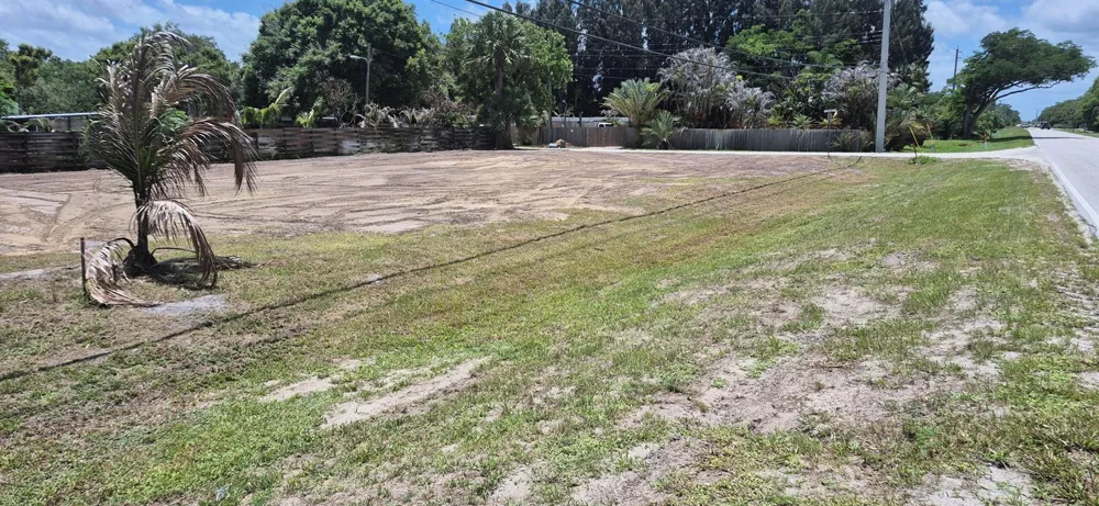 2346 SW 96th Street Stuart, FL 34997