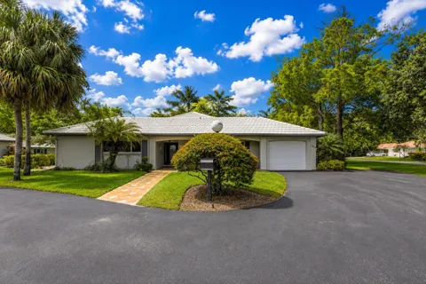 1019 E Cypress Drive