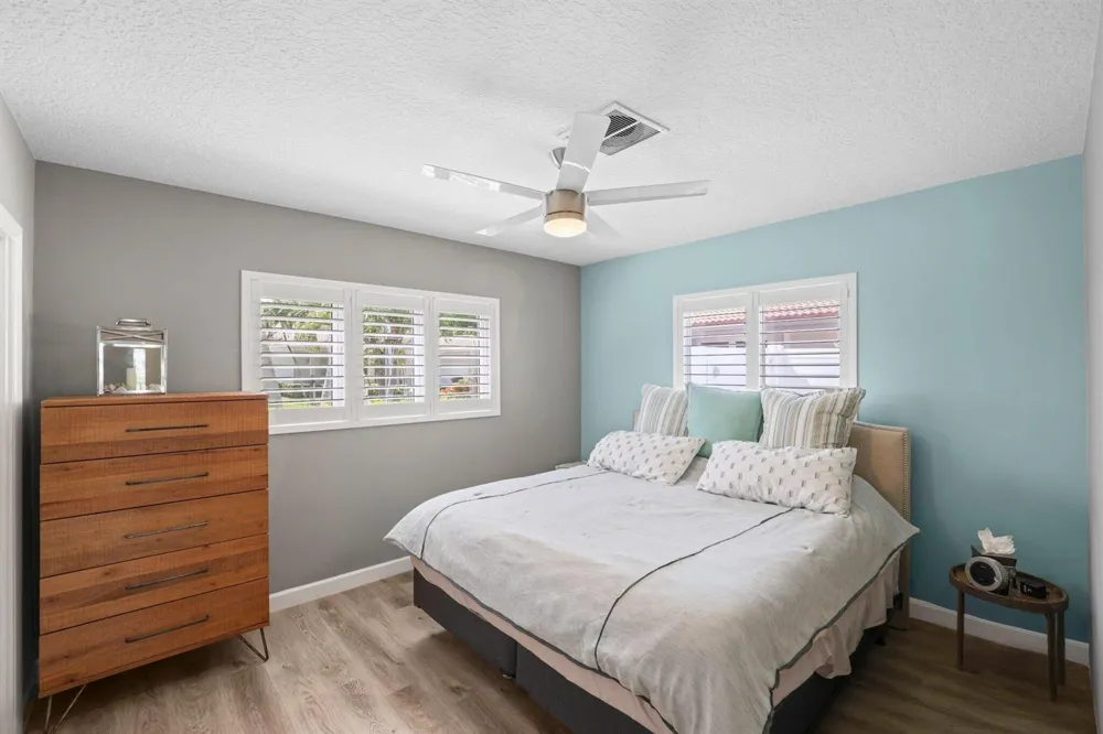 4021 NE 27th Terrace Lighthouse Point, FL 33064