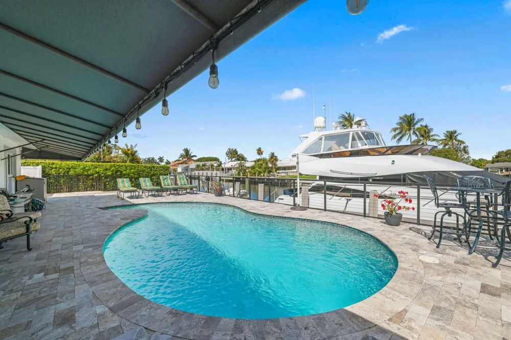 4021 NE 27th Terrace Lighthouse Point, FL 33064