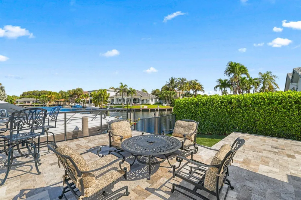 4021 NE 27th Terrace Lighthouse Point, FL 33064