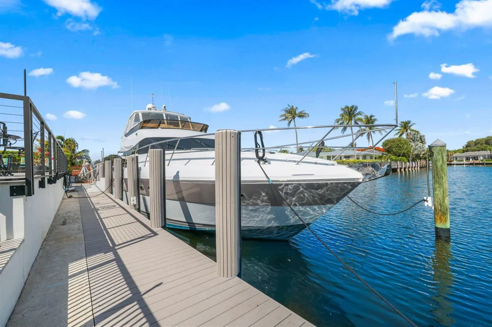 4021 NE 27th Terrace Lighthouse Point, FL 33064