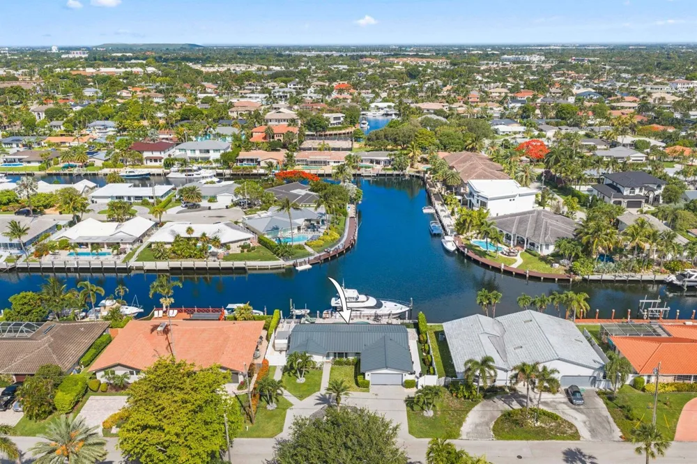 4021 NE 27th Terrace Lighthouse Point, FL 33064
