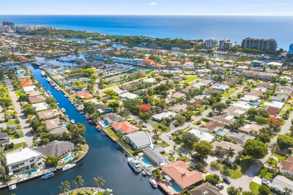 4021 NE 27th Terrace Lighthouse Point, FL 33064