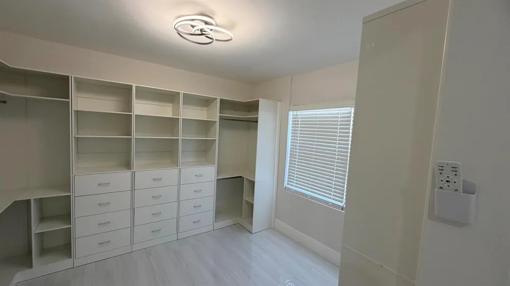 2521 NE 45th Street Lighthouse Point, FL 33064